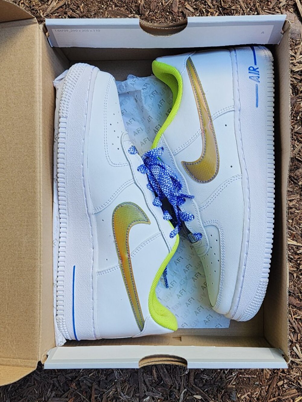 *NWT* Nike Air Force 1 Low LV8 White Magma Orange Youth 6, Women’s 7.5 NWB